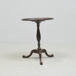 1389 9241 PEDESTAL TABLE